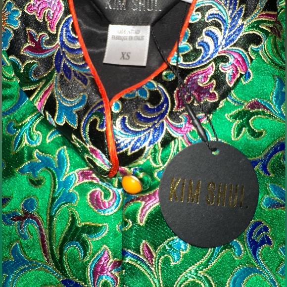Kim Shui Brocade Top - Picture 7 of 7